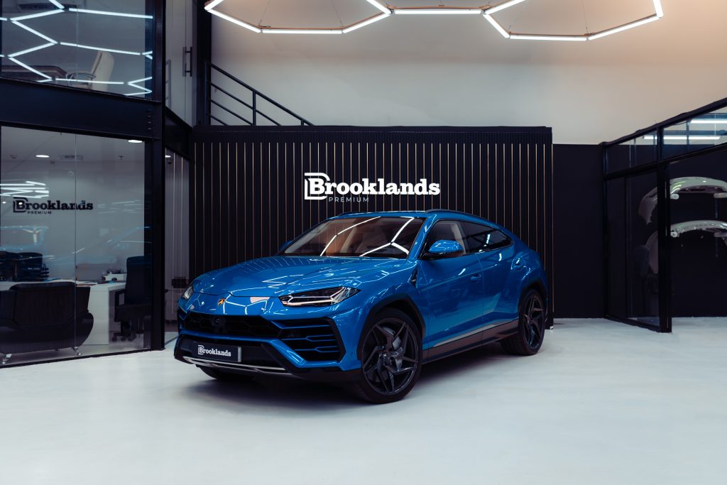 Lamborghini Urus Blue