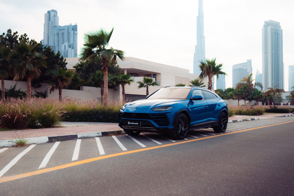 Lamborghini Urus Blue