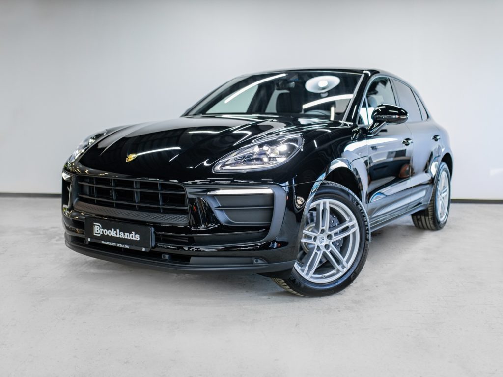 Porsche Macan Black