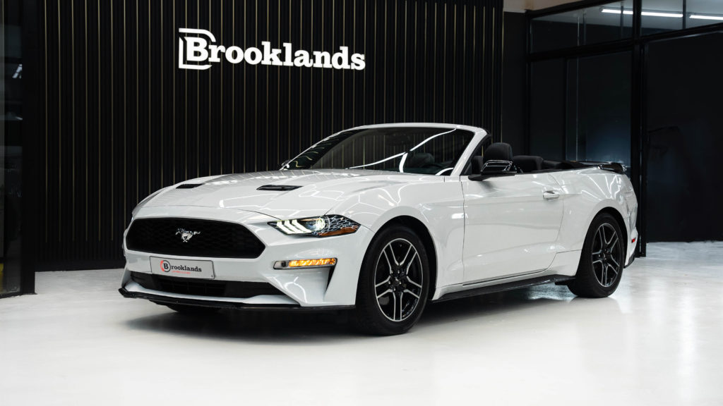 Ford Mustang Convertible White