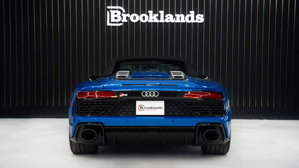 Audi R8 Blue