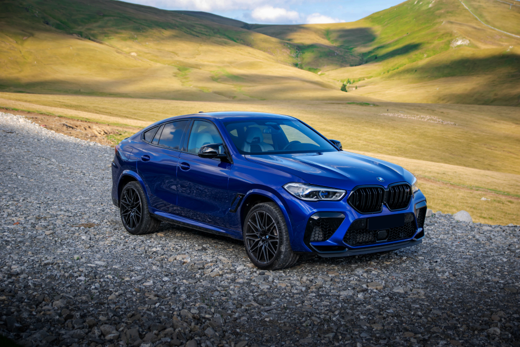 BMW X6 Blue