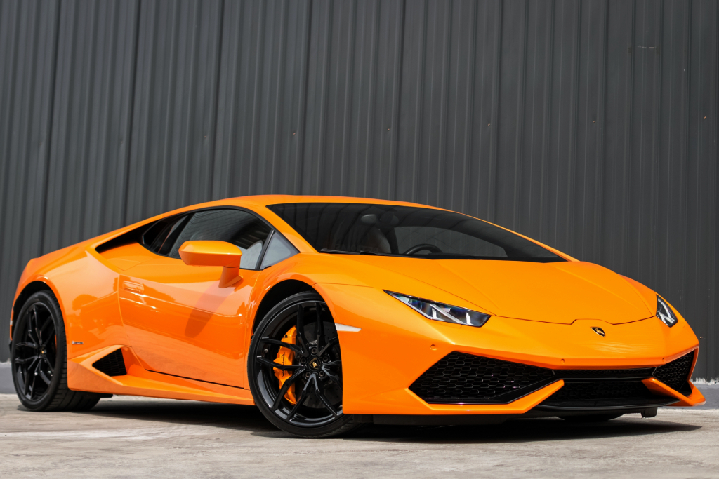 Lamborghini Huracan Orange