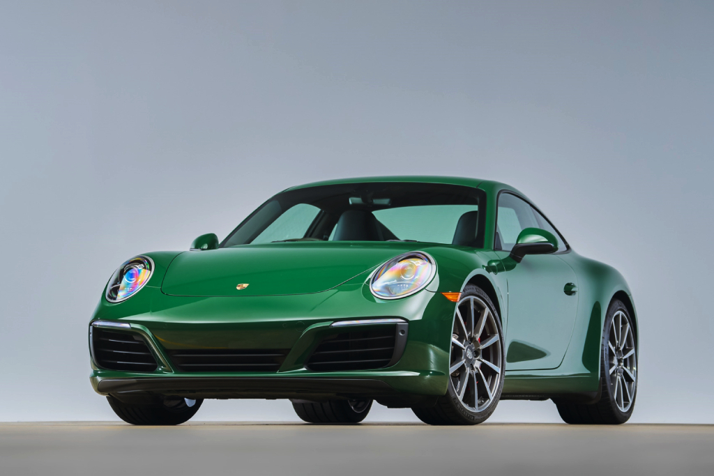 Porsche 911 Carrera S Green