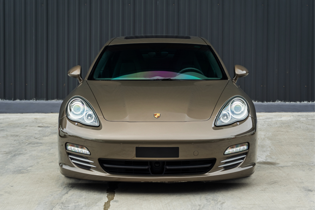 Porsche Panamera Brown