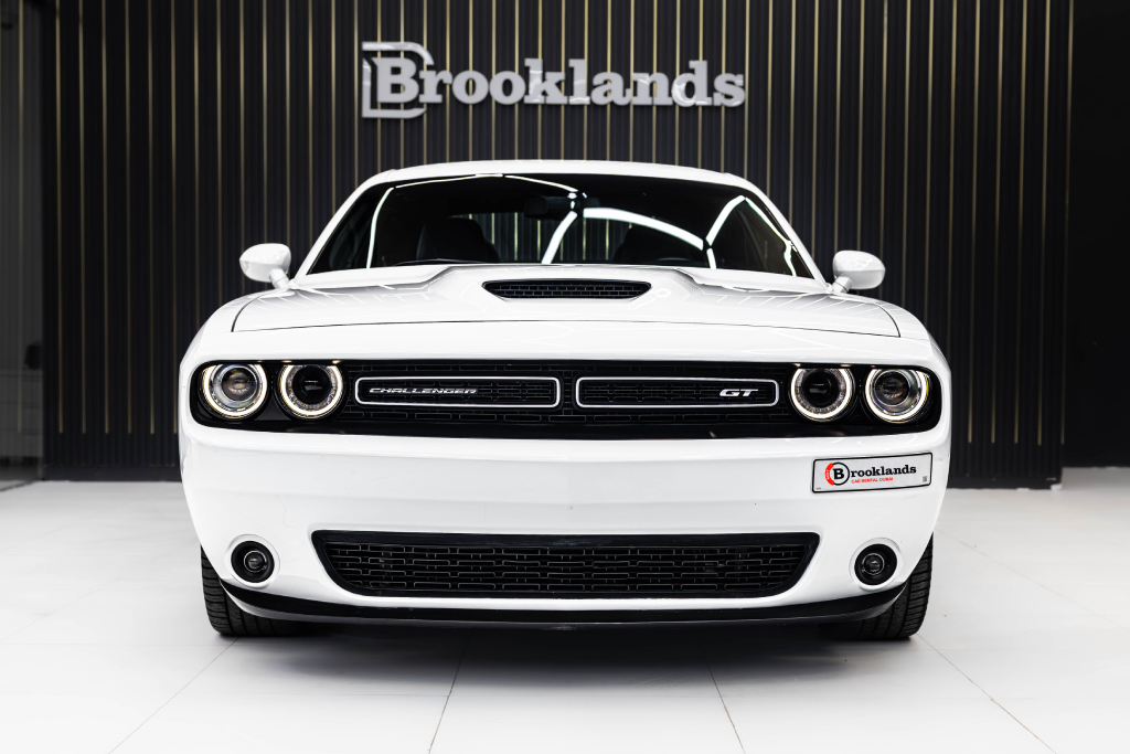 Dodge Challenger White