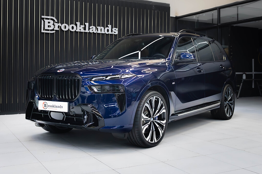 BMW X7 Restyling Dark Blue