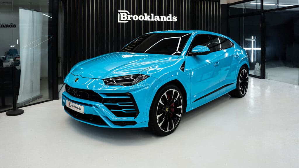 Lamborghini Urus Blue