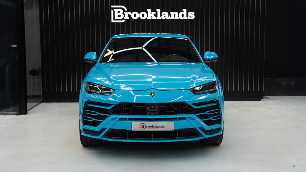 Lamborghini Urus Blue