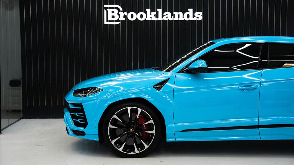 Lamborghini Urus Blue