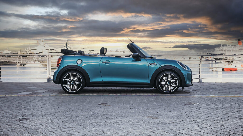 Mini Cooper S Convertible Blue