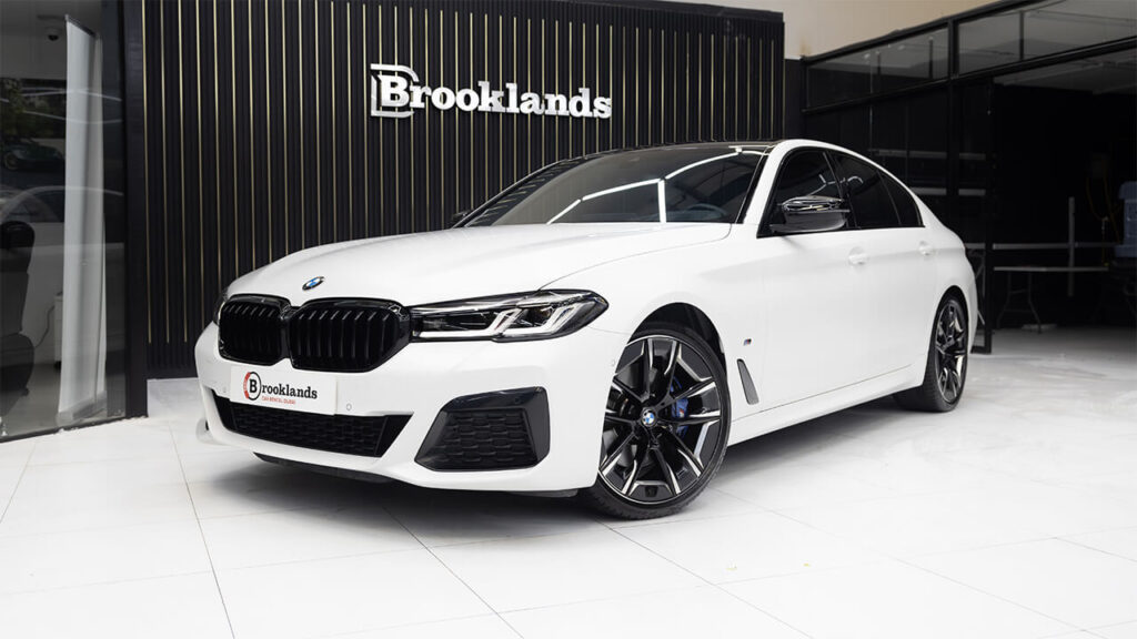 BMW 530 White