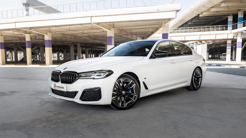 BMW 530 White