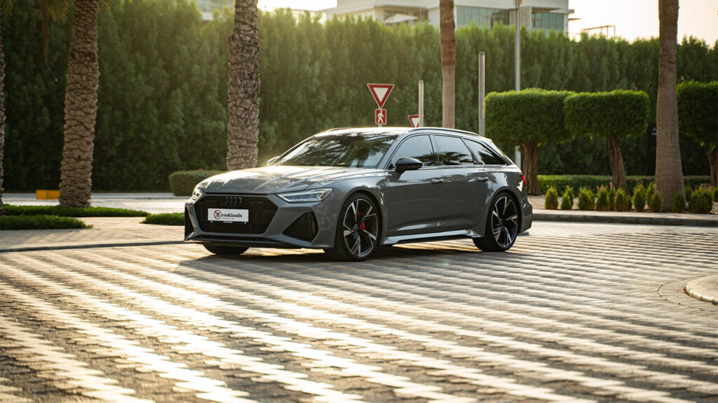 AUDI RS6 Grey