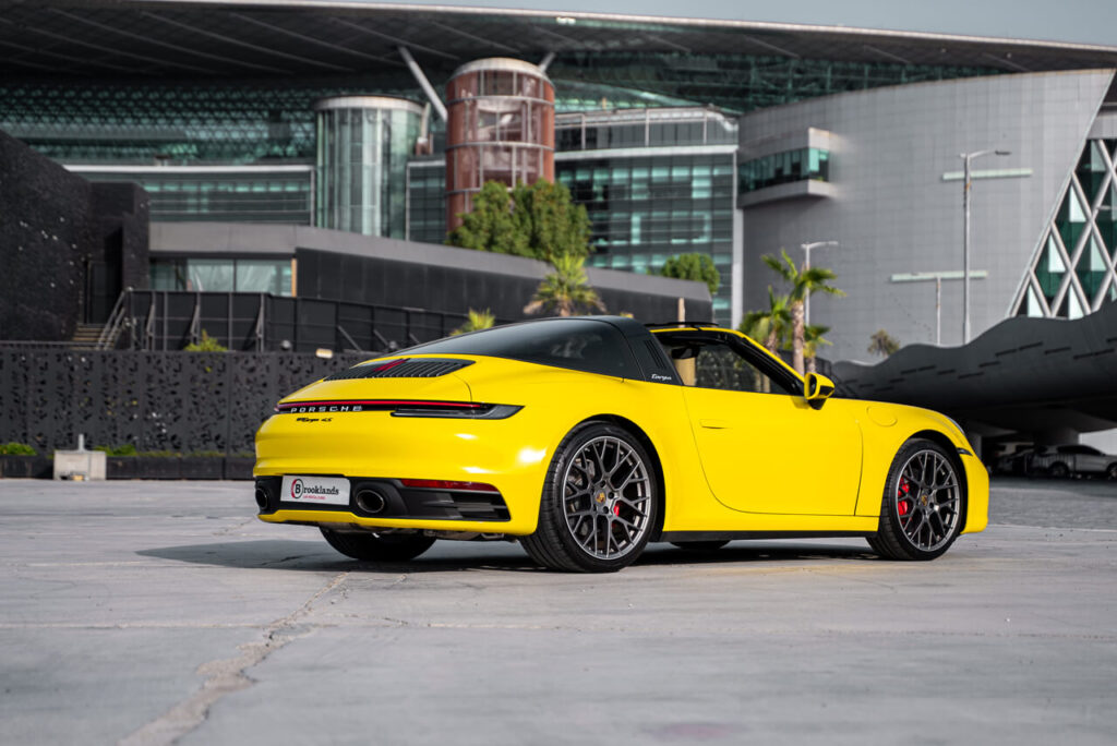 Porsche 911 Targa 4S Yellow