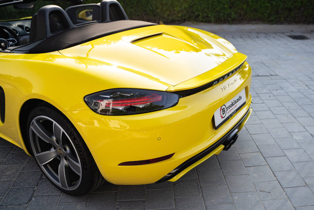 Porsche 718 Boxster Yellow