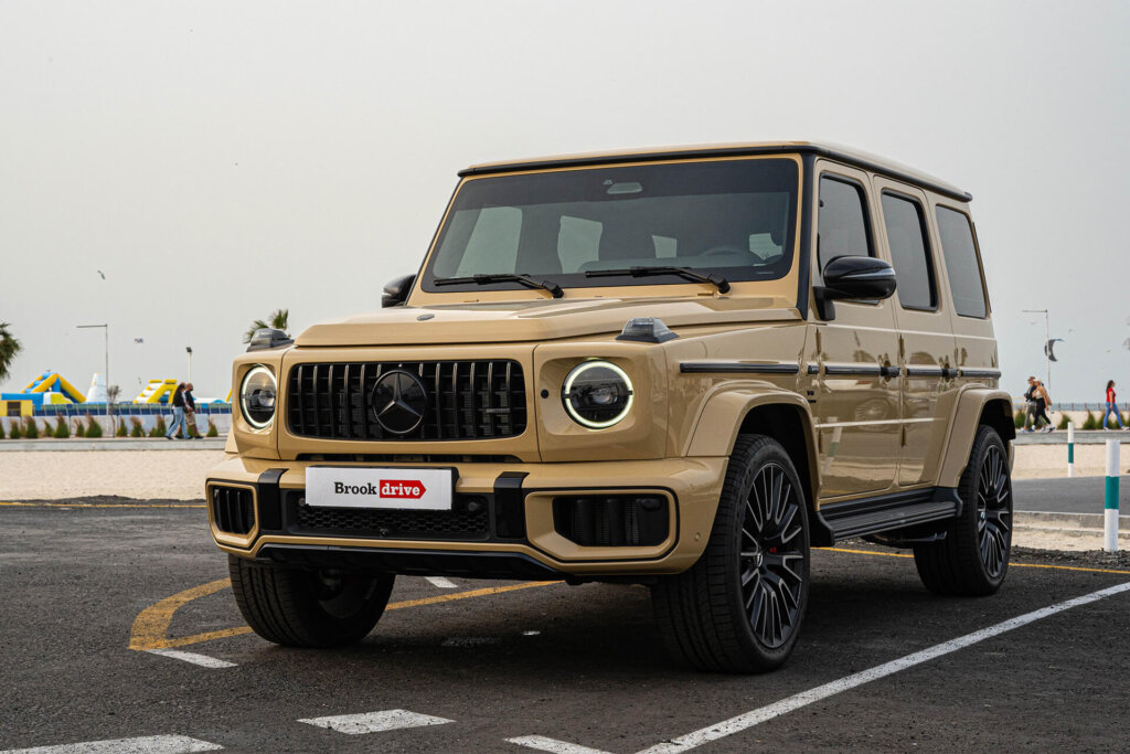 Mercedes G63 Beige