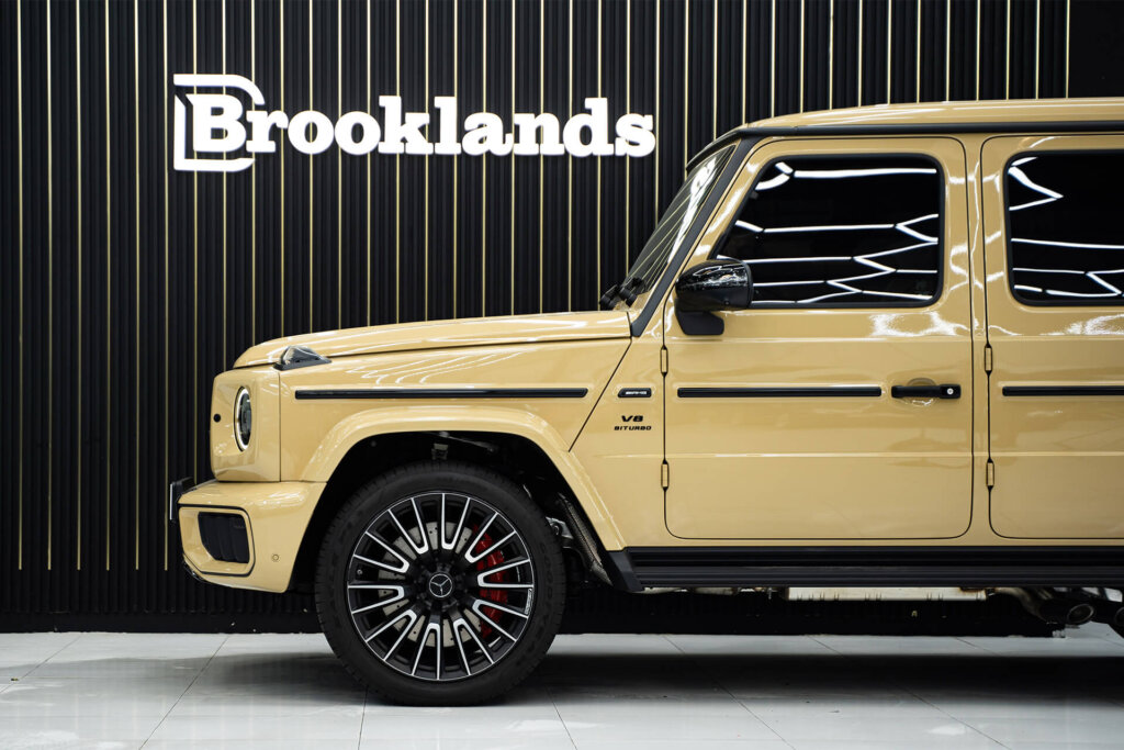 Mercedes G63 Beige