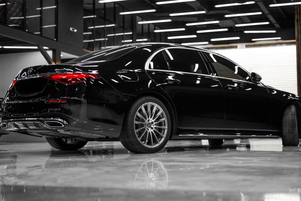 Mercedes S500 Black