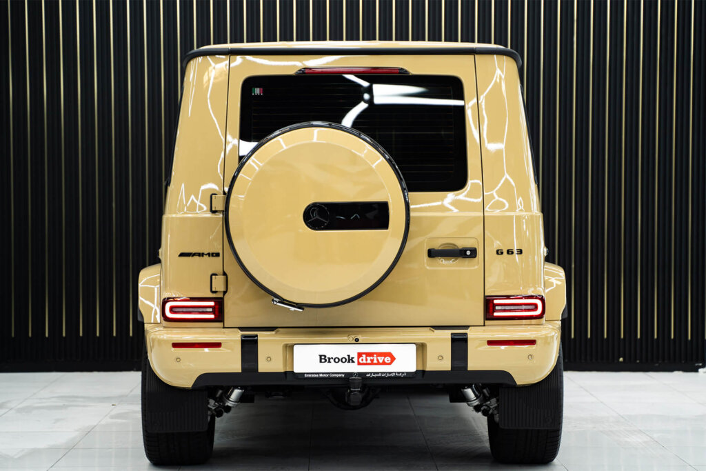 Mercedes G63 Beige