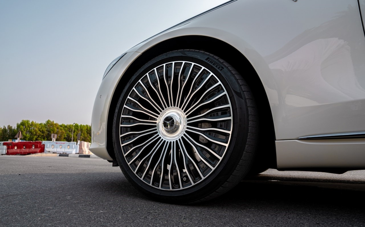 Mercedes S680 Maybach