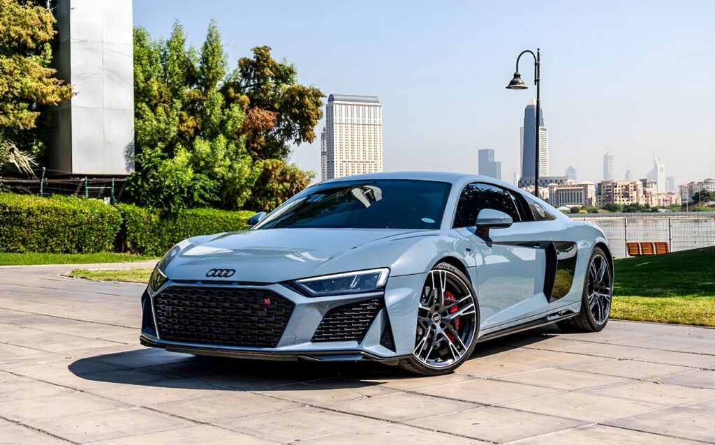 Audi R8