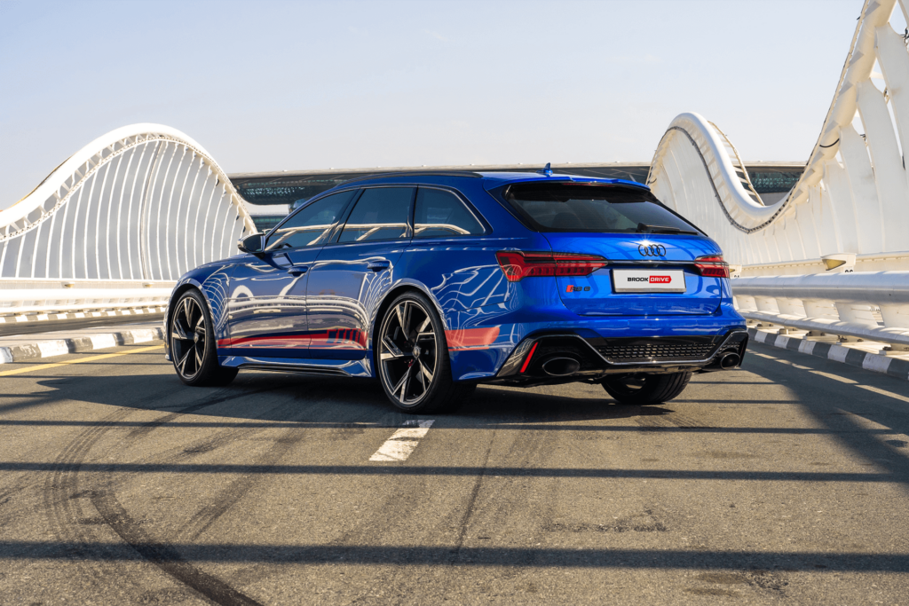 AUDI RS6 Avant