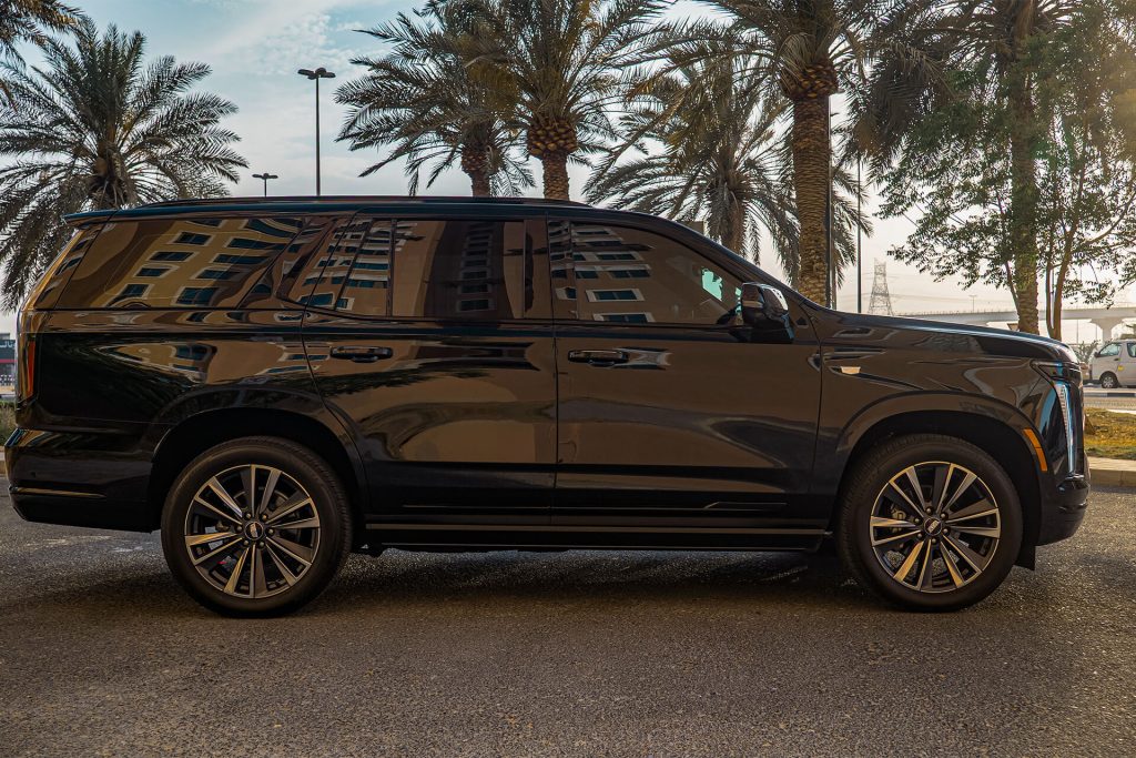 Cadillac Escalade Sport Black