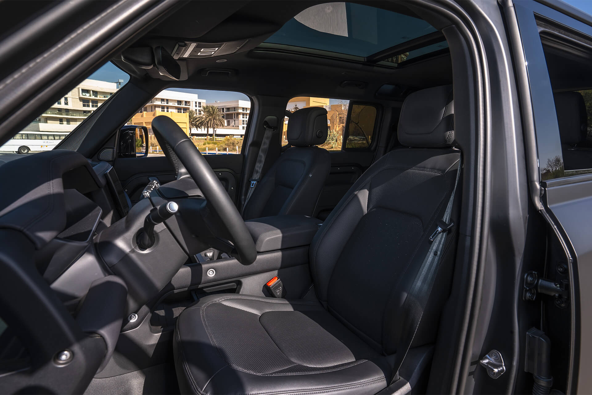 Land Rover Defender Matte Black