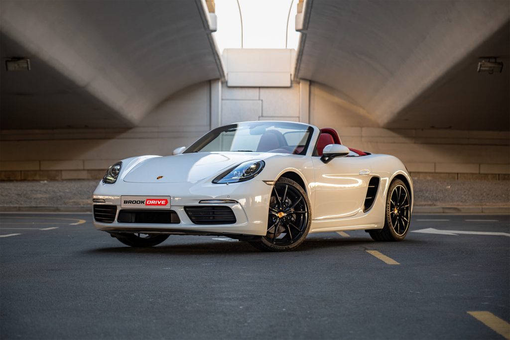 Porsche 718 Boxster White