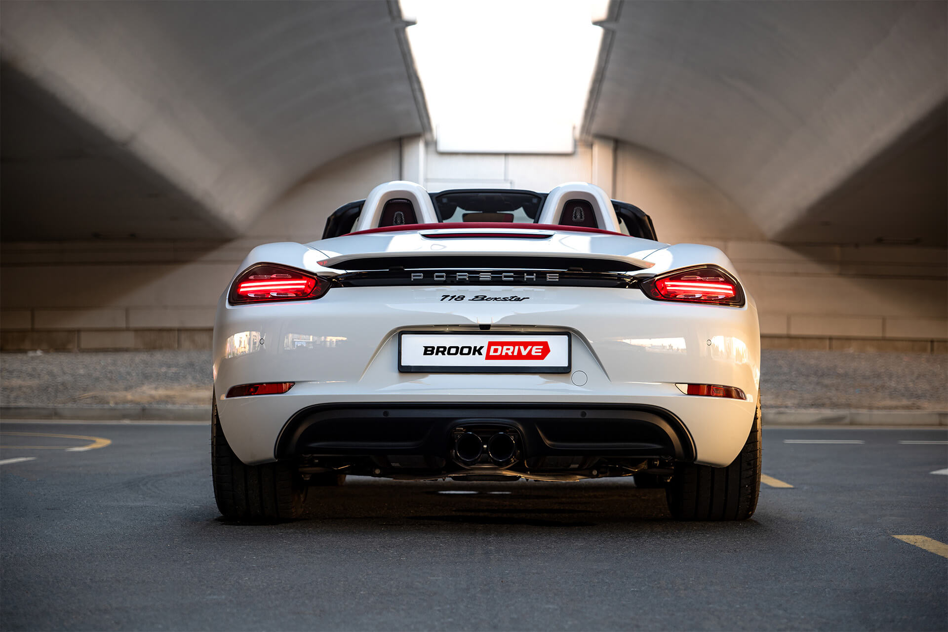 Porsche 718 Boxster White