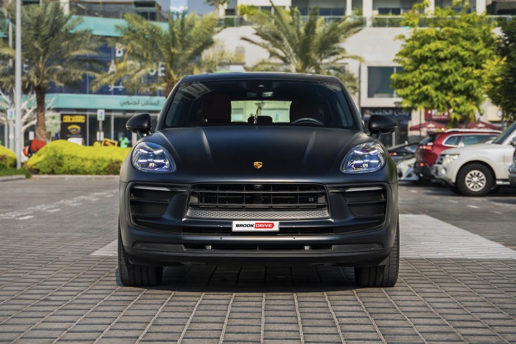 Porsche Macan T Matte Black