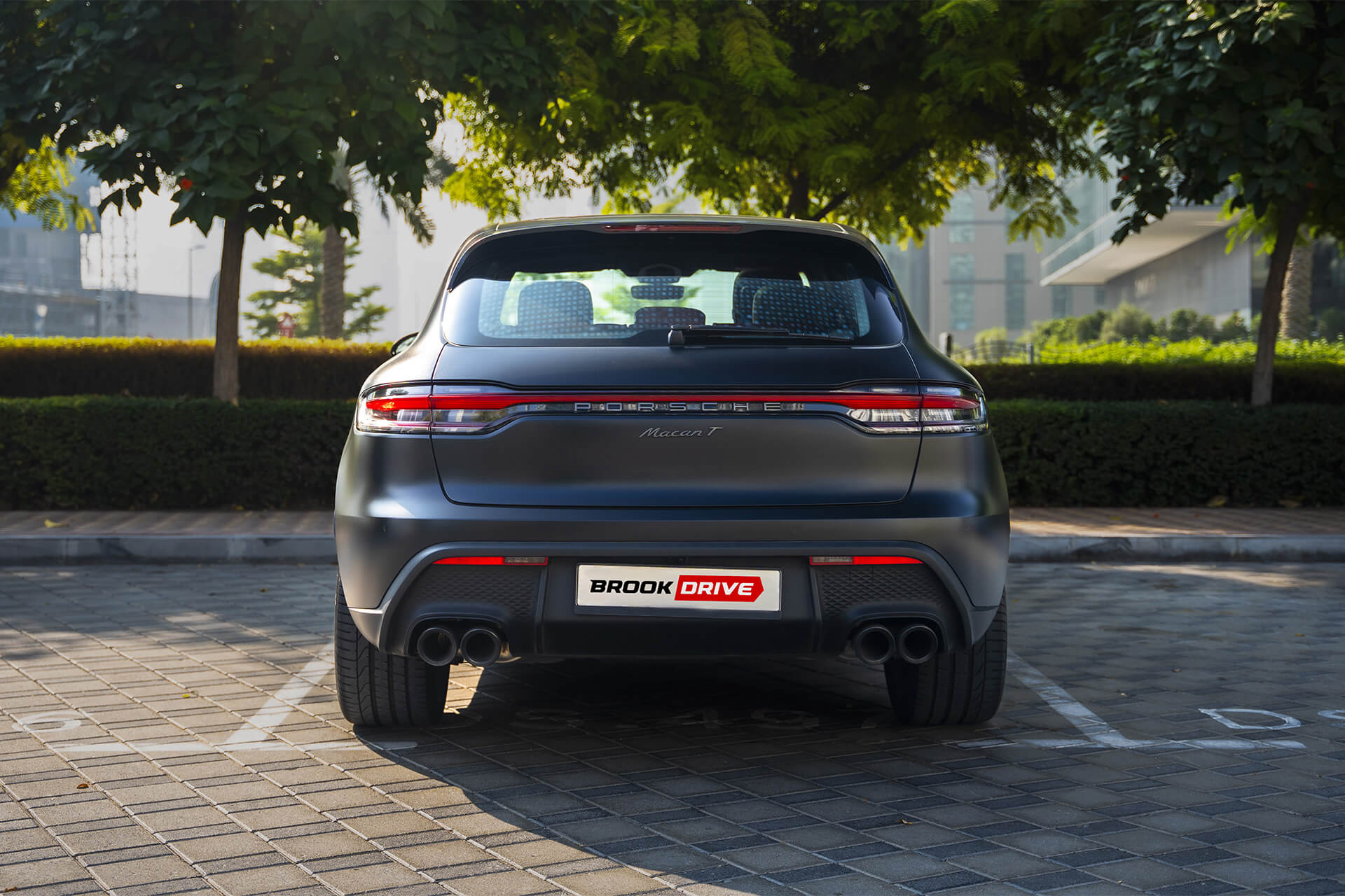 Porsche Macan T Matte Black