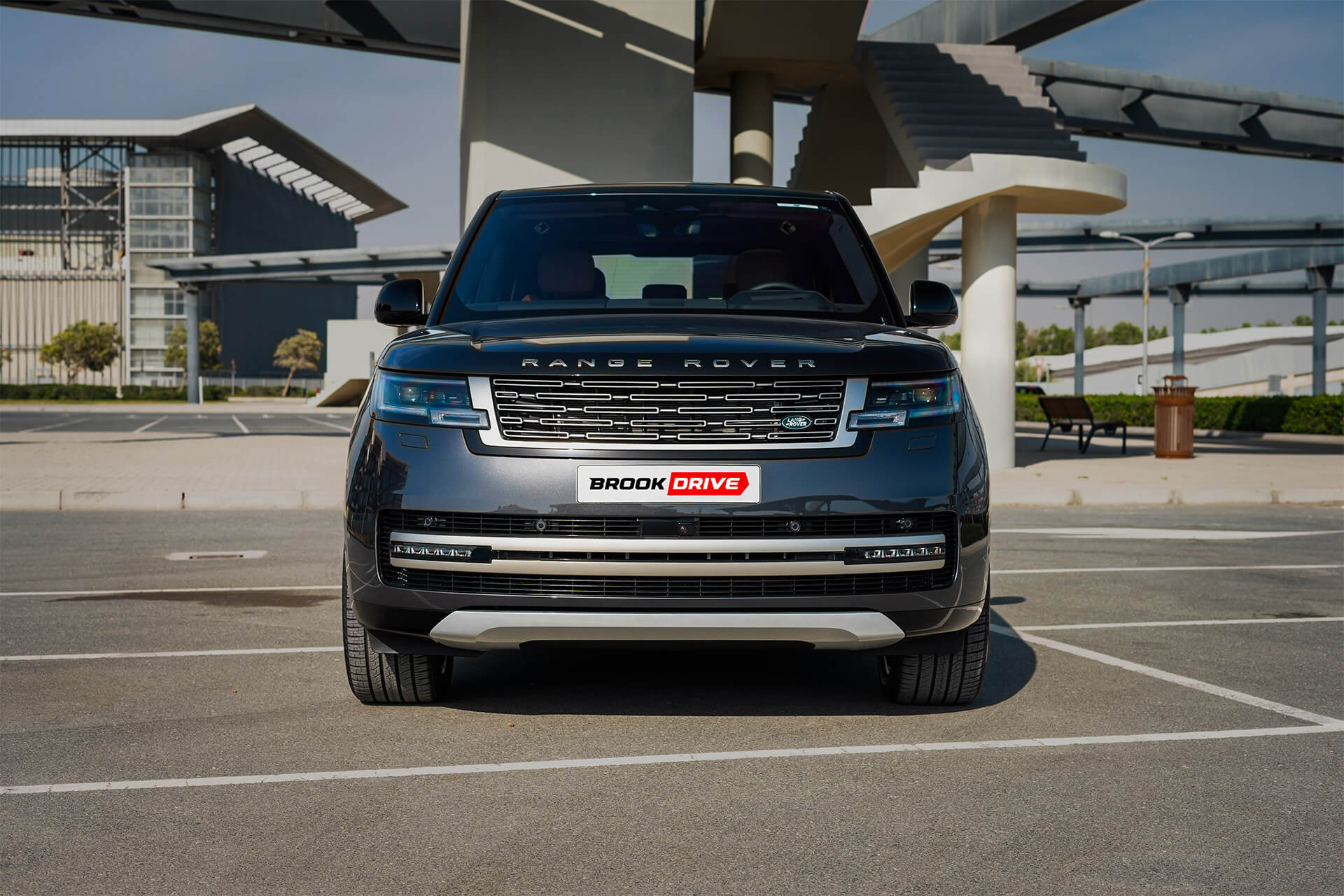 Range Rover HSE Charente Grey